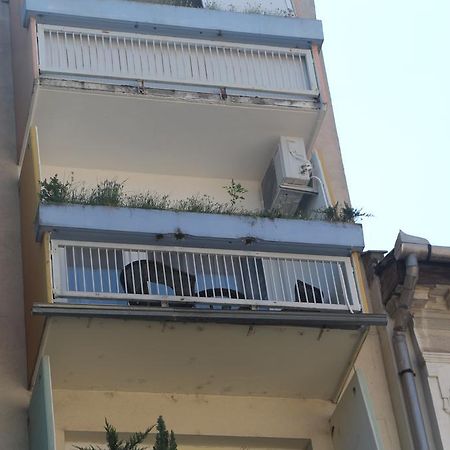 Verona Apartman Сегед Екстериор снимка
