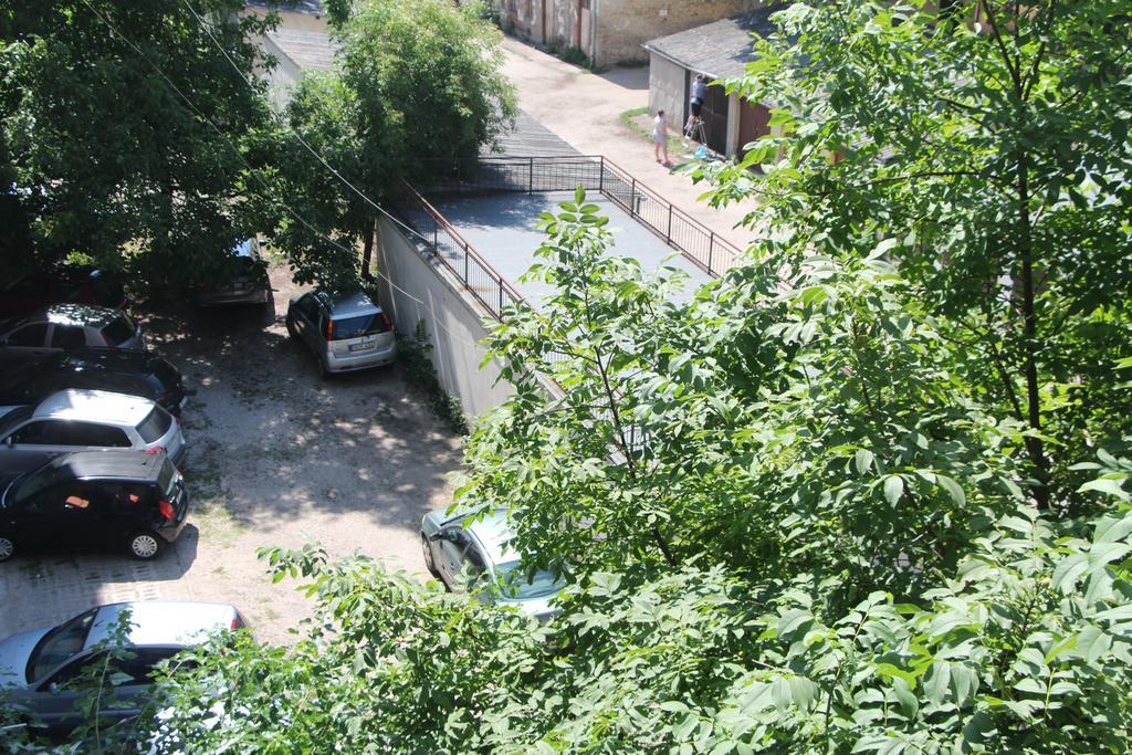 Verona Apartman Сегед Екстериор снимка