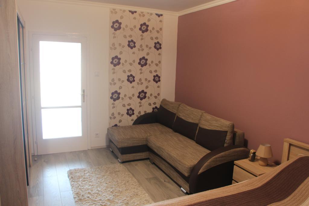 Verona Apartman Сегед Екстериор снимка