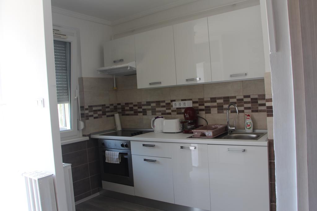 Verona Apartman Сегед Екстериор снимка