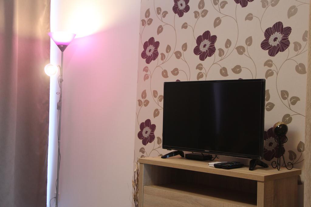 Verona Apartman Сегед Екстериор снимка