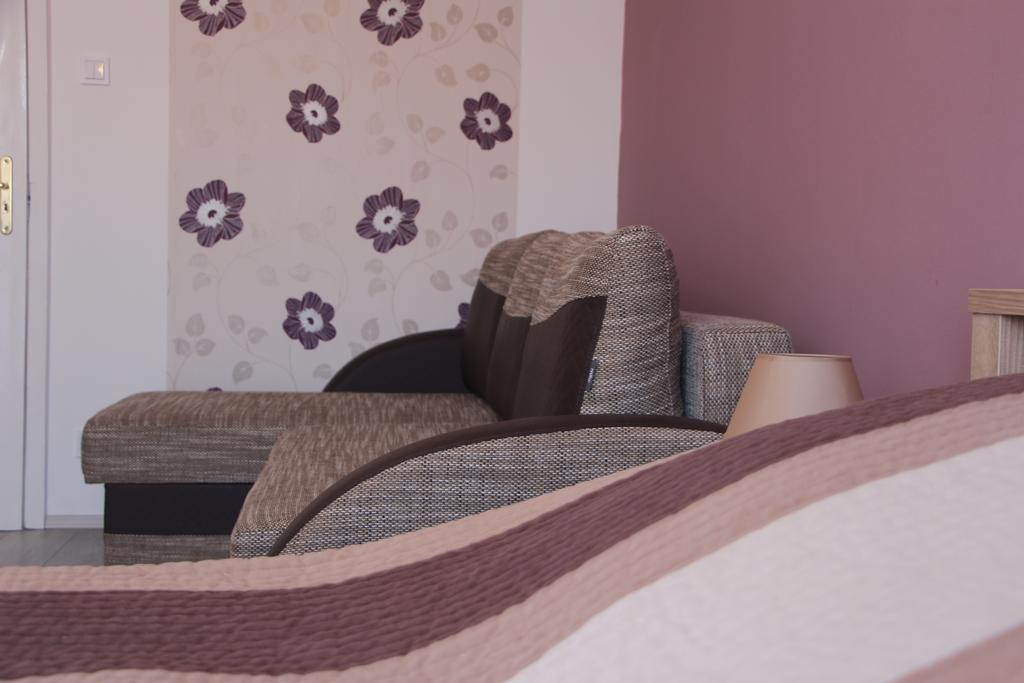 Verona Apartman Сегед Екстериор снимка