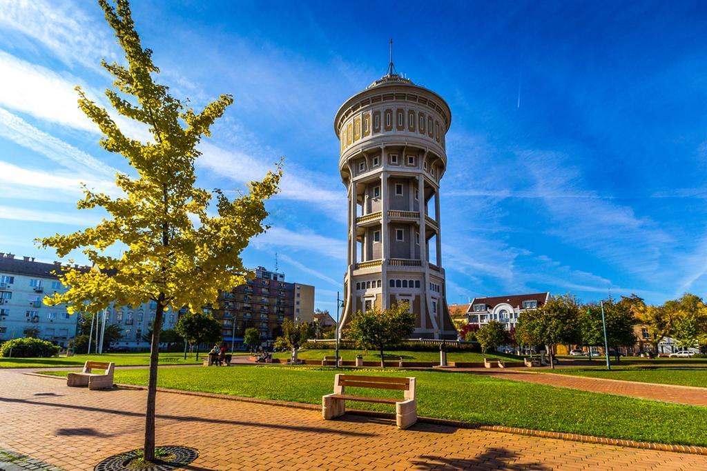 Verona Apartman Сегед Екстериор снимка